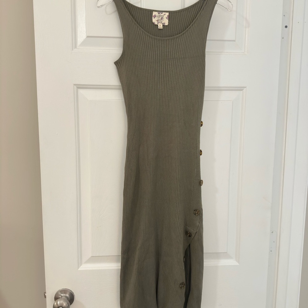Bose Olive Green Ribbed Maxi Dress